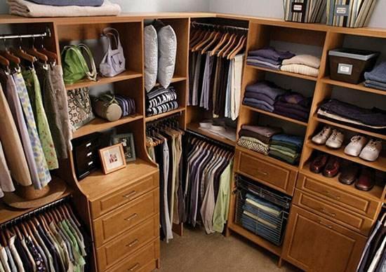 南方的回南天來了，除濕機(jī)派上用場，你知道除濕機(jī)如何除濕嗎？